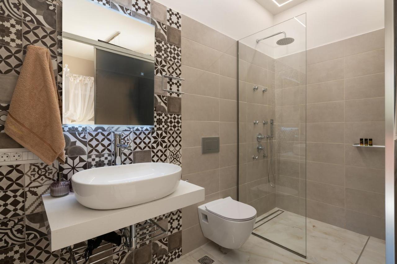 Apartamento Chrisselen Palazzo Colombo La Canea Exterior foto