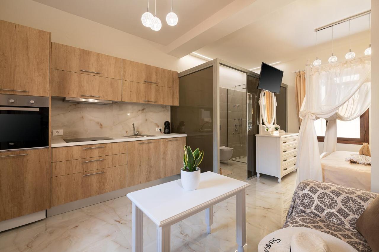 Apartamento Chrisselen Palazzo Colombo La Canea Exterior foto